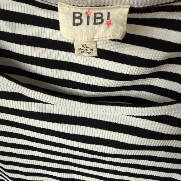 BiBi Black White Striped Ruffle Sleeve Top XL NWOT Stretch Knit - Picture 5 of 7